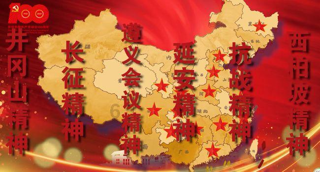 拍《蜗居》时，李念顺势坐在张嘉译的大腿上，尴尬得要钻地洞去